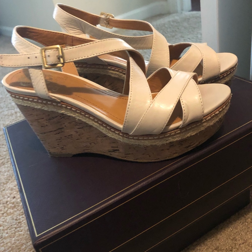 Vince Camuto Wedges